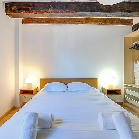 Avec 2 Chambres, Bureau Et Wifi Fibre Appartement