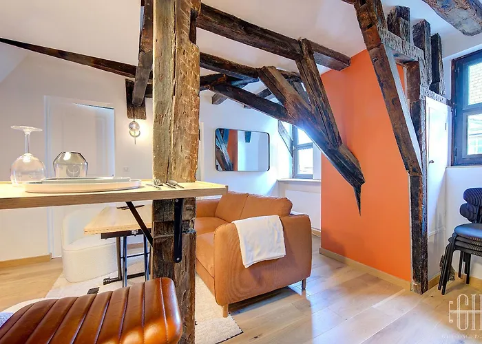 Avec 2 Chambres, Bureau Et Wifi Fibre