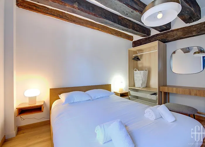 Apartament Avec 2 Chambres, Bureau Et Wifi Fibre *