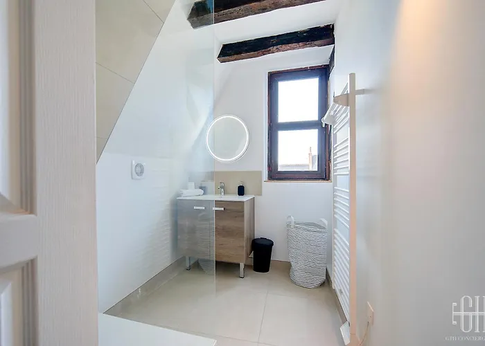 Apartament Avec 2 Chambres, Bureau Et Wifi Fibre